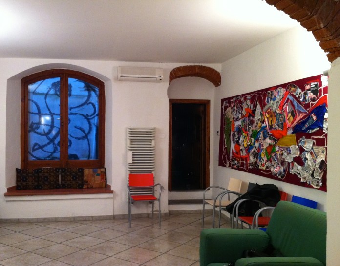 via del leone 4 rosso